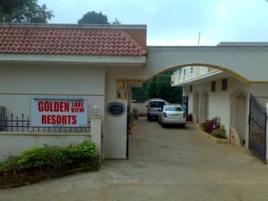 golden lake view resort yercaud , yercaud cottags